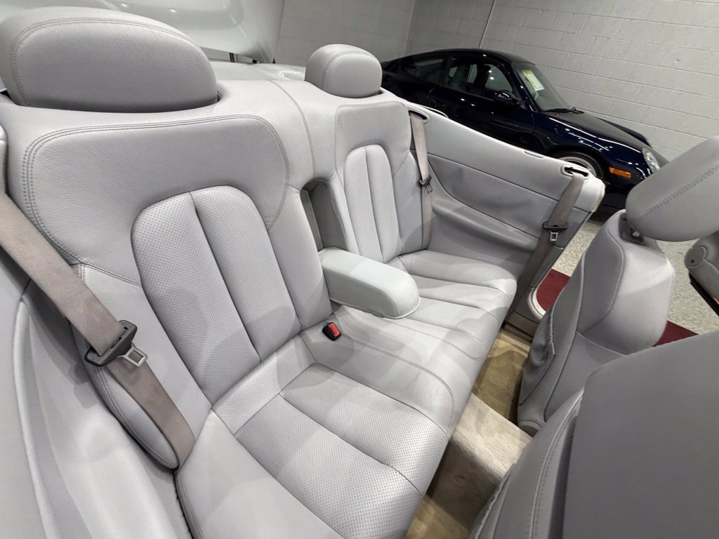 Used 2000 Mercedes-Benz CLK 430 Cabriolet image 28