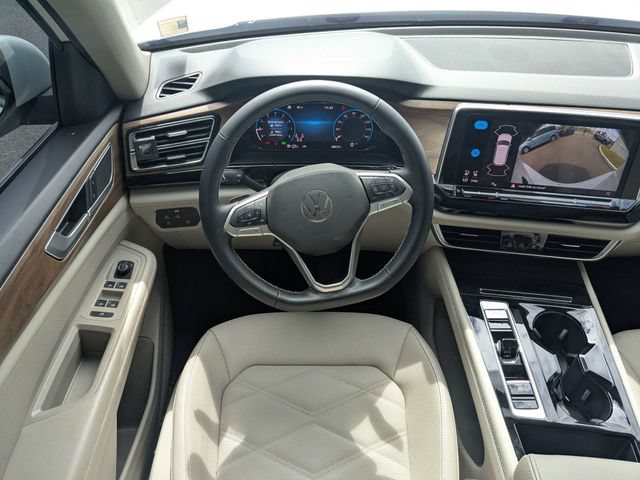 Used 2024 Volkswagen Atlas SE FWD image 17