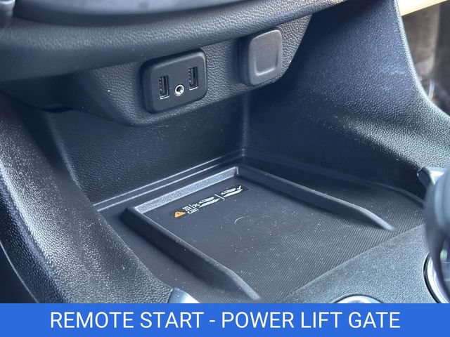 Certified 2023 Chevrolet Traverse LT FWD image 7