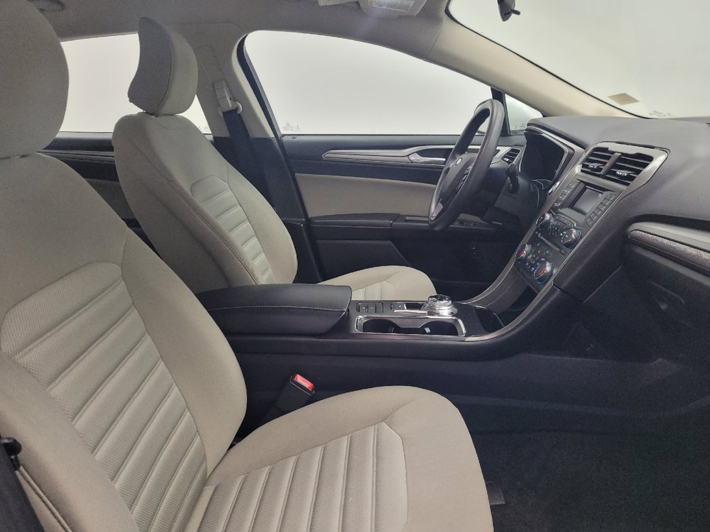 Used 2018 Ford Fusion S FWD image 21