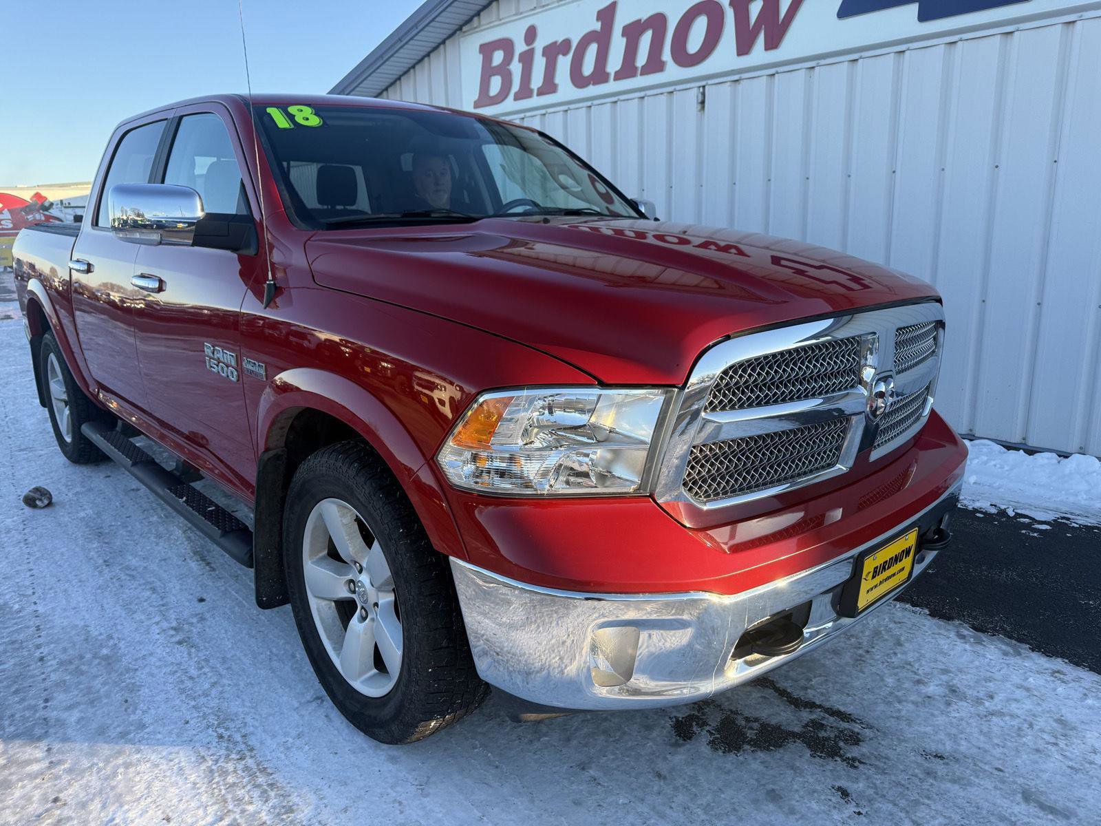 Used 2018 RAM 1500 SLT image 2