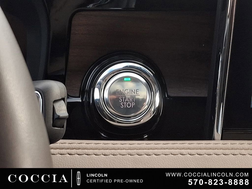 Certified 2022 Lincoln Corsair Reserve w/ Equipment Group 201A AWD/4WD image 25