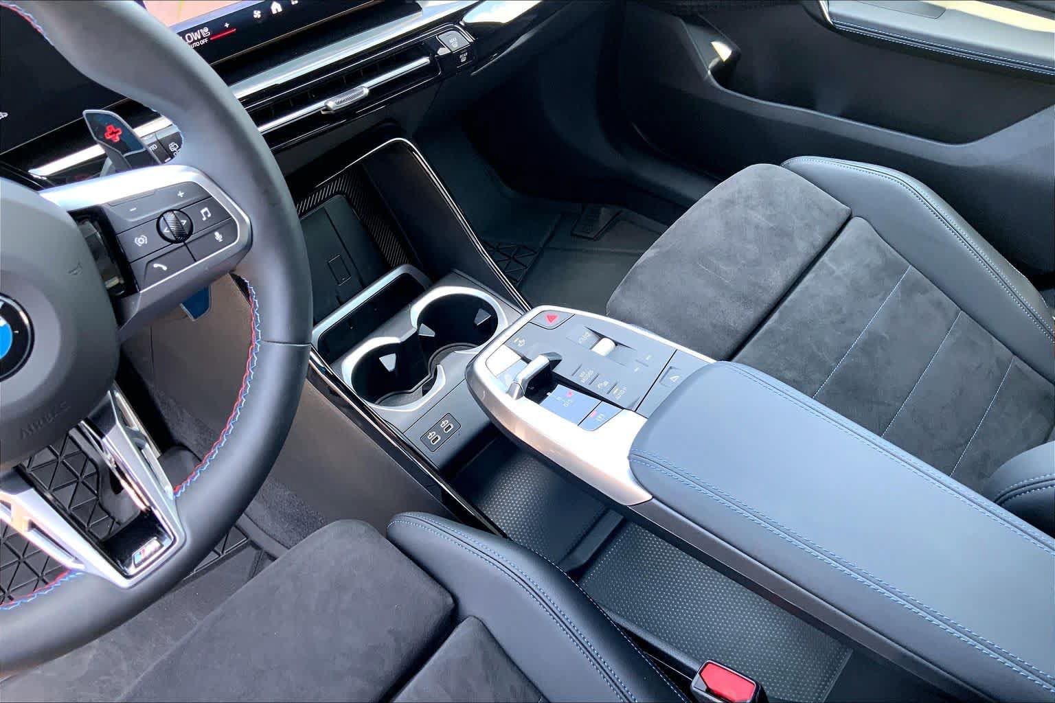 Used 2025 BMW X1 M35i w/ Premium Package AWD/4WD image 17