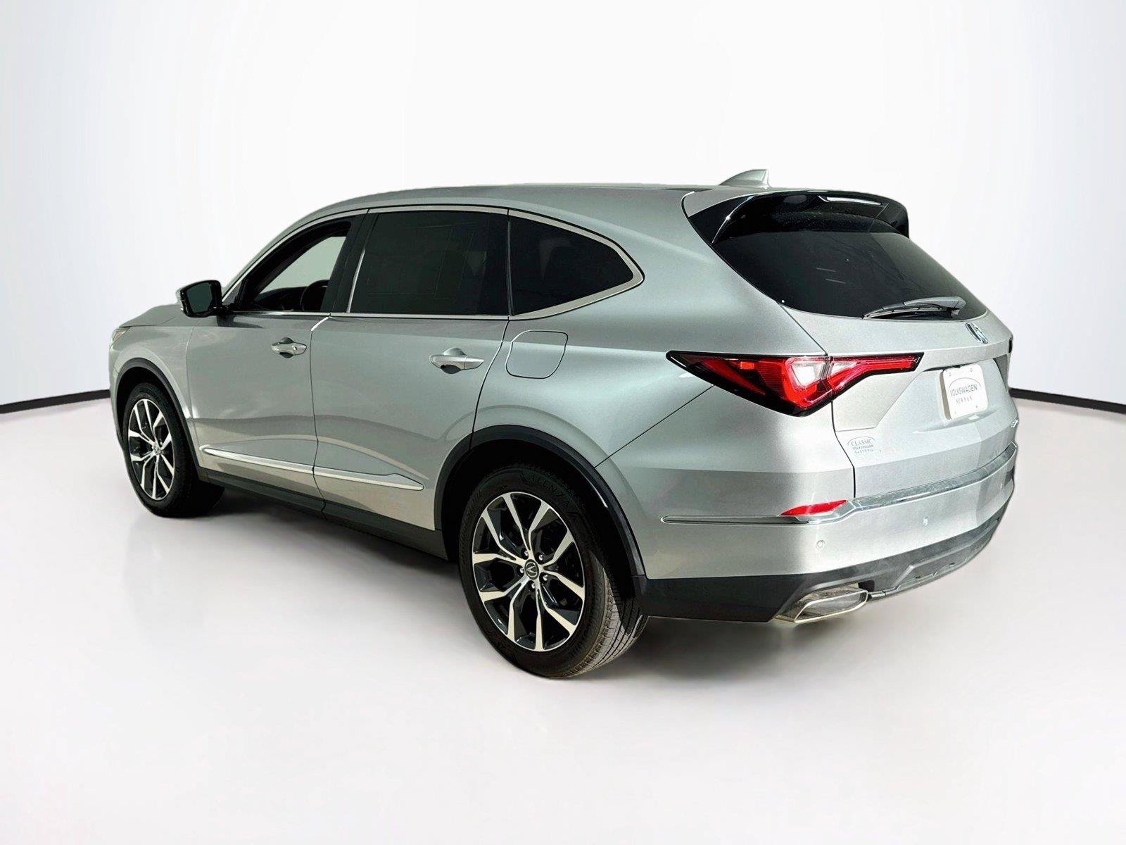 Used 2024 Acura MDX w/ Technology Package AWD/4WD image 7