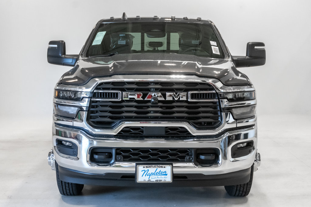 New 2026 RAM 3500 Tradesman AWD/4WD image 5
