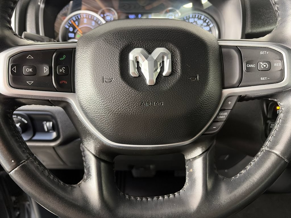 Used 2022 RAM 1500 Big Horn AWD/4WD image 16