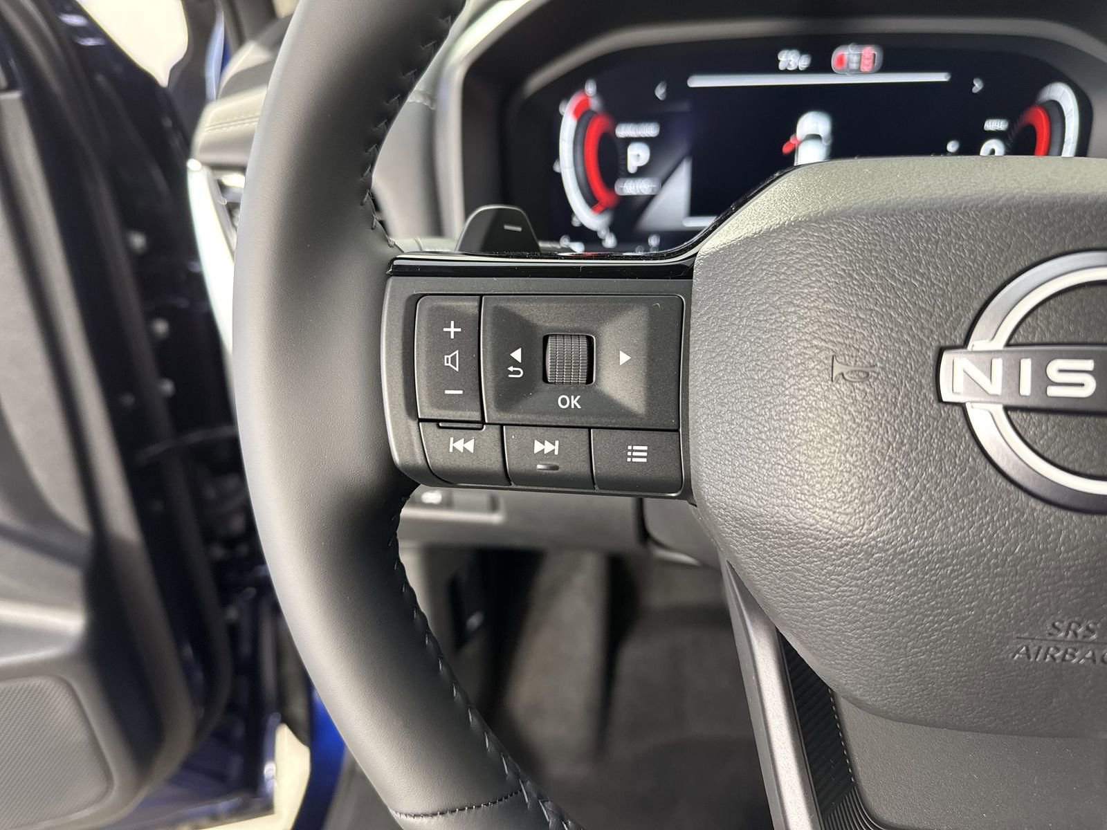 New 2026 Nissan Rogue Platinum w/ Platinum Premium Package image 13