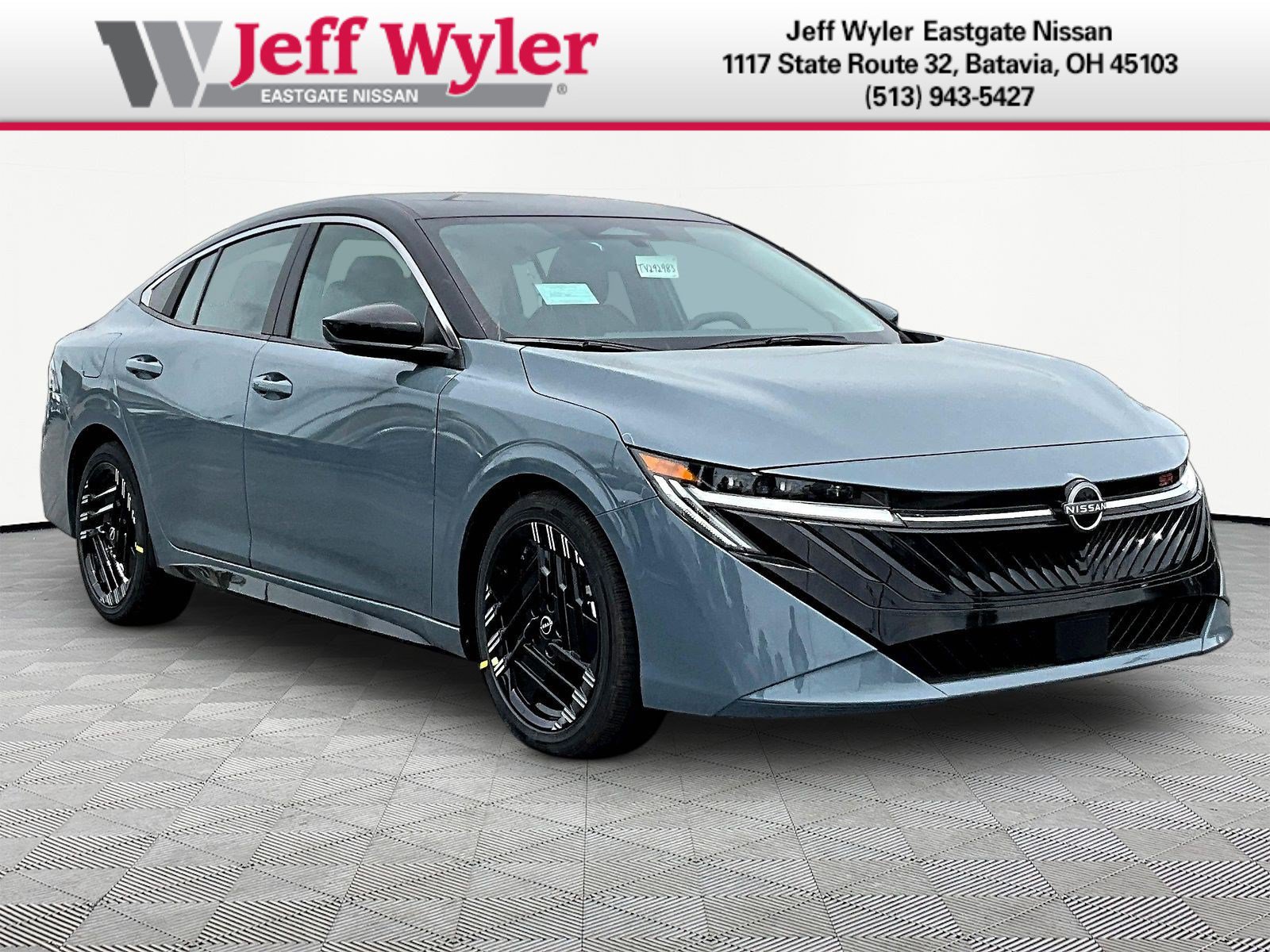 New 2026 Nissan Sentra SR w/ Floor Mat Package FWD image 3