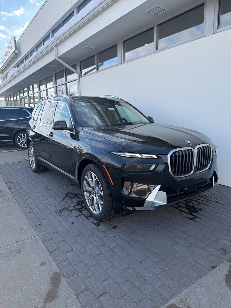 New 2026 BMW X7 xDrive40i w/ Premium Package