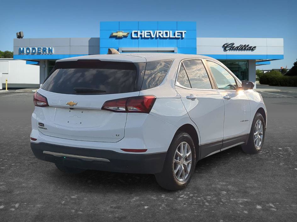 Used 2023 Chevrolet Equinox LT FWD image 4