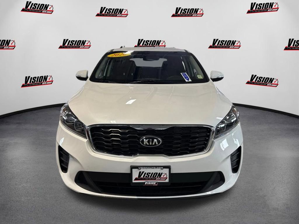 Used 2020 Kia Sorento LX image 2