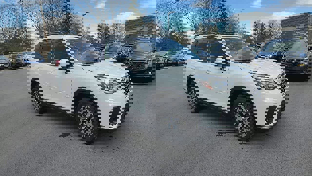 Certified 2021 Subaru Forester Premium AWD/4WD image 2