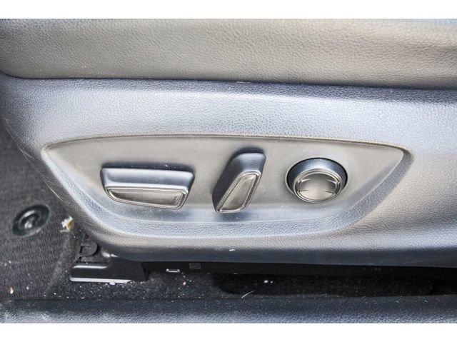 Used 2018 Toyota Camry SE w/ Convenience Package image 26