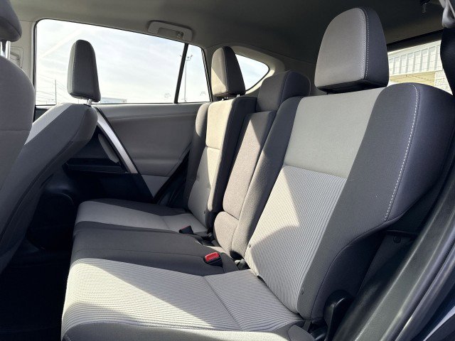 Used 2013 Toyota RAV4 XLE image 23