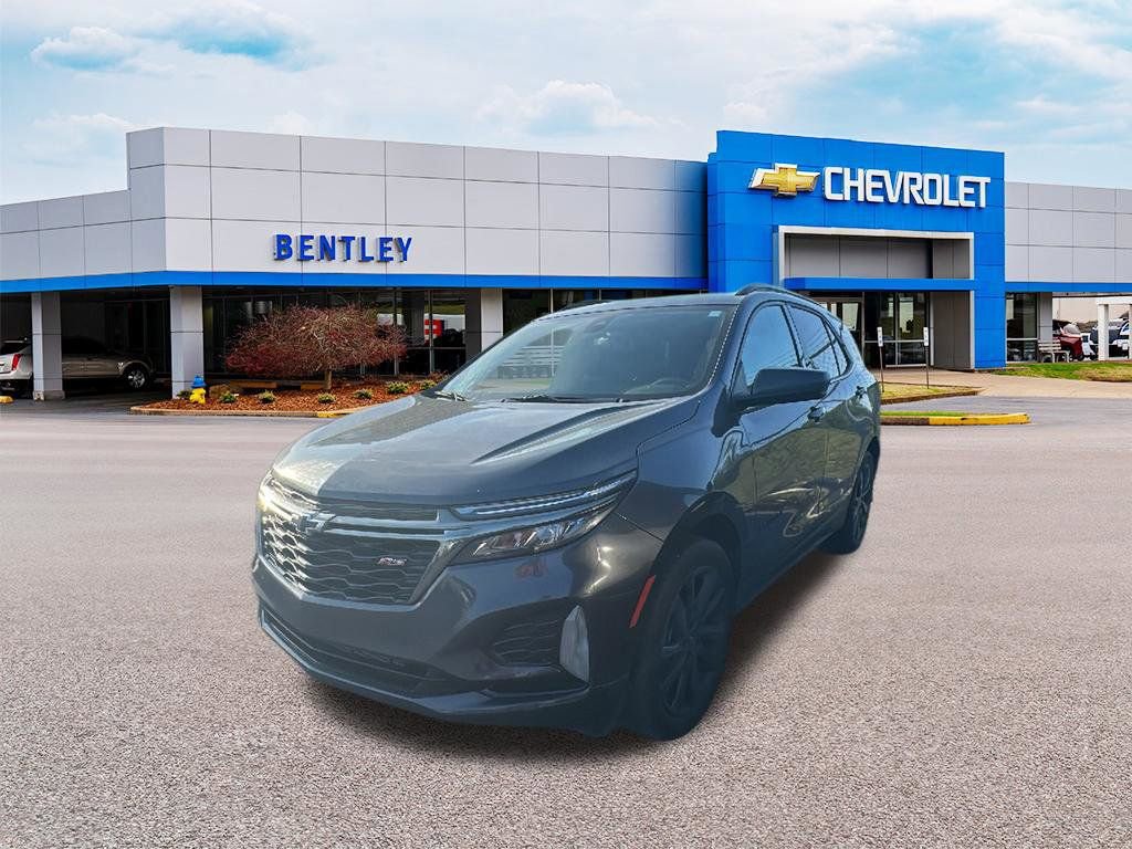 Used 2023 Chevrolet Equinox RS image 1