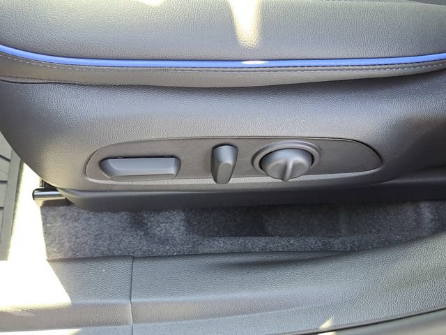 New 2026 Buick Envista Sport Touring w/ Convenience I Package FWD image 22
