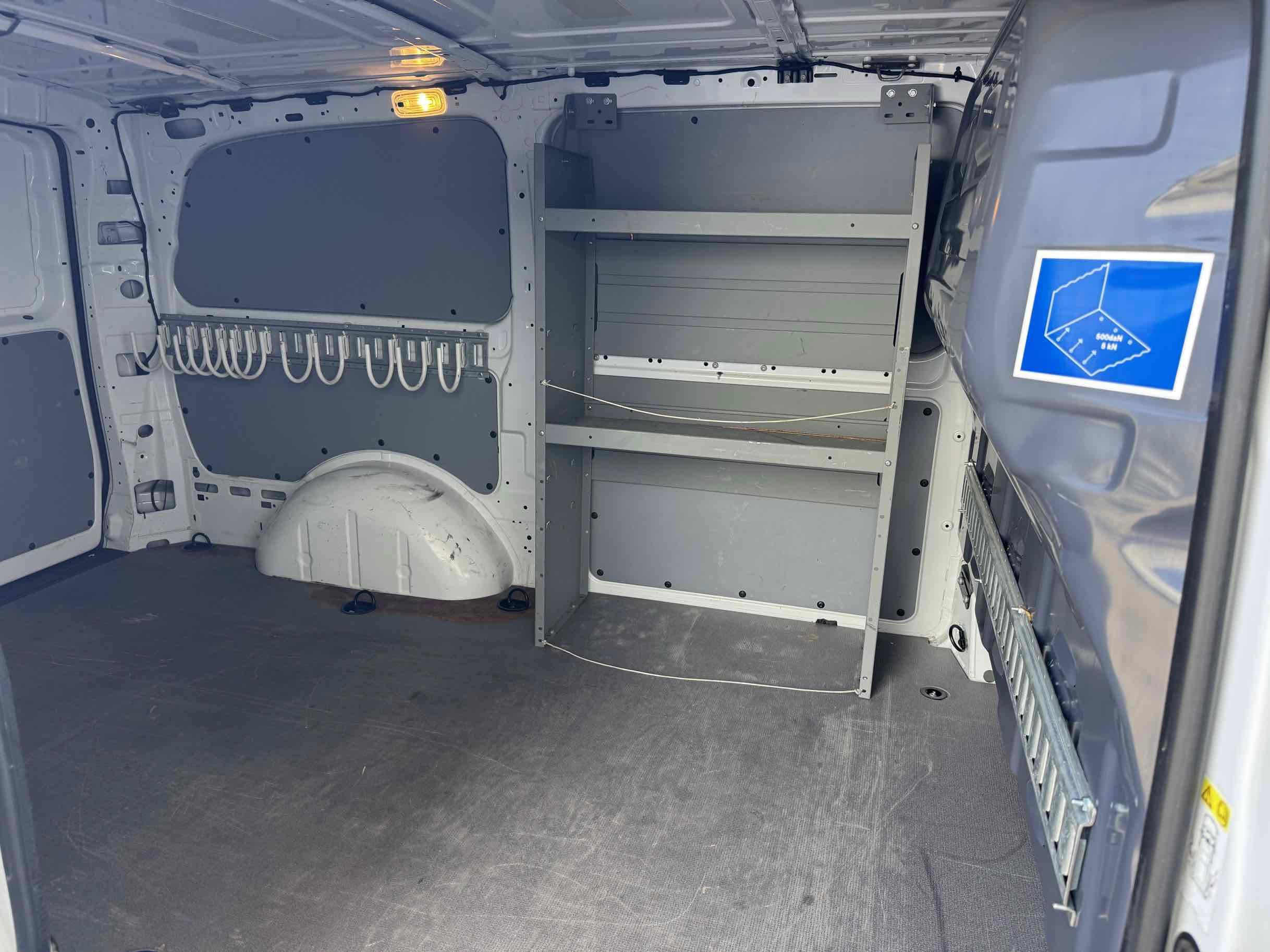 Used 2019 Mercedes-Benz Metris image 11