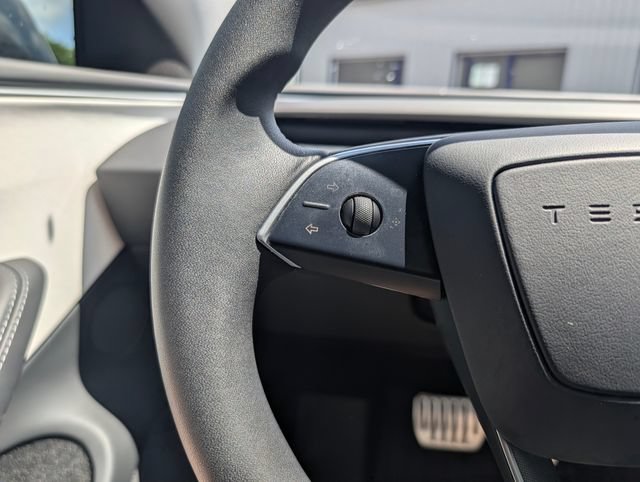 Used 2025 Tesla Model 3 Performance AWD/4WD image 21
