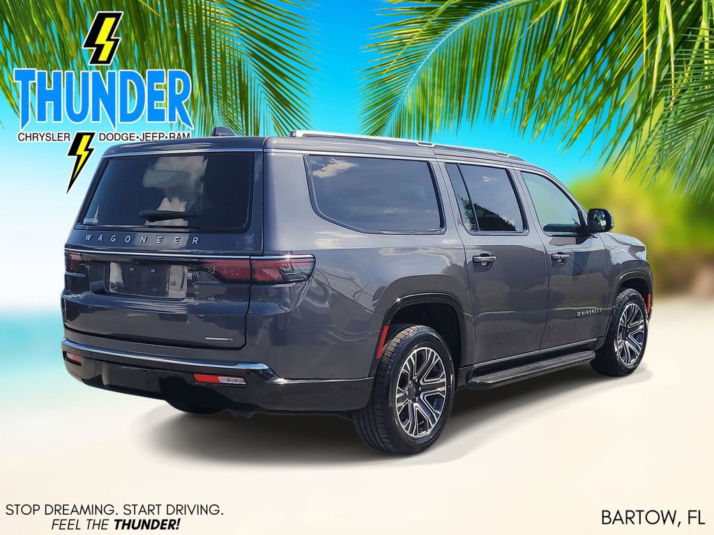Used 2024 Jeep Wagoneer L Series II w/ Flexible Seating Group RWD image 4