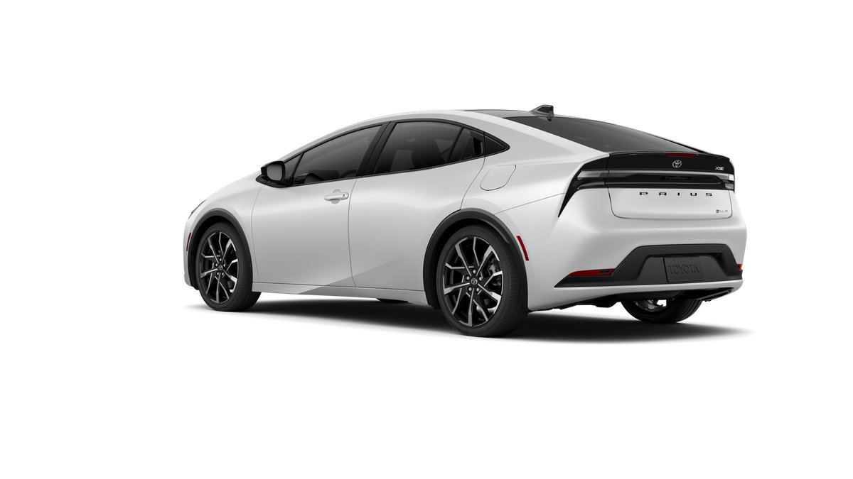 New 2027 Toyota Prius Plug-In Hybrid FWD image 28