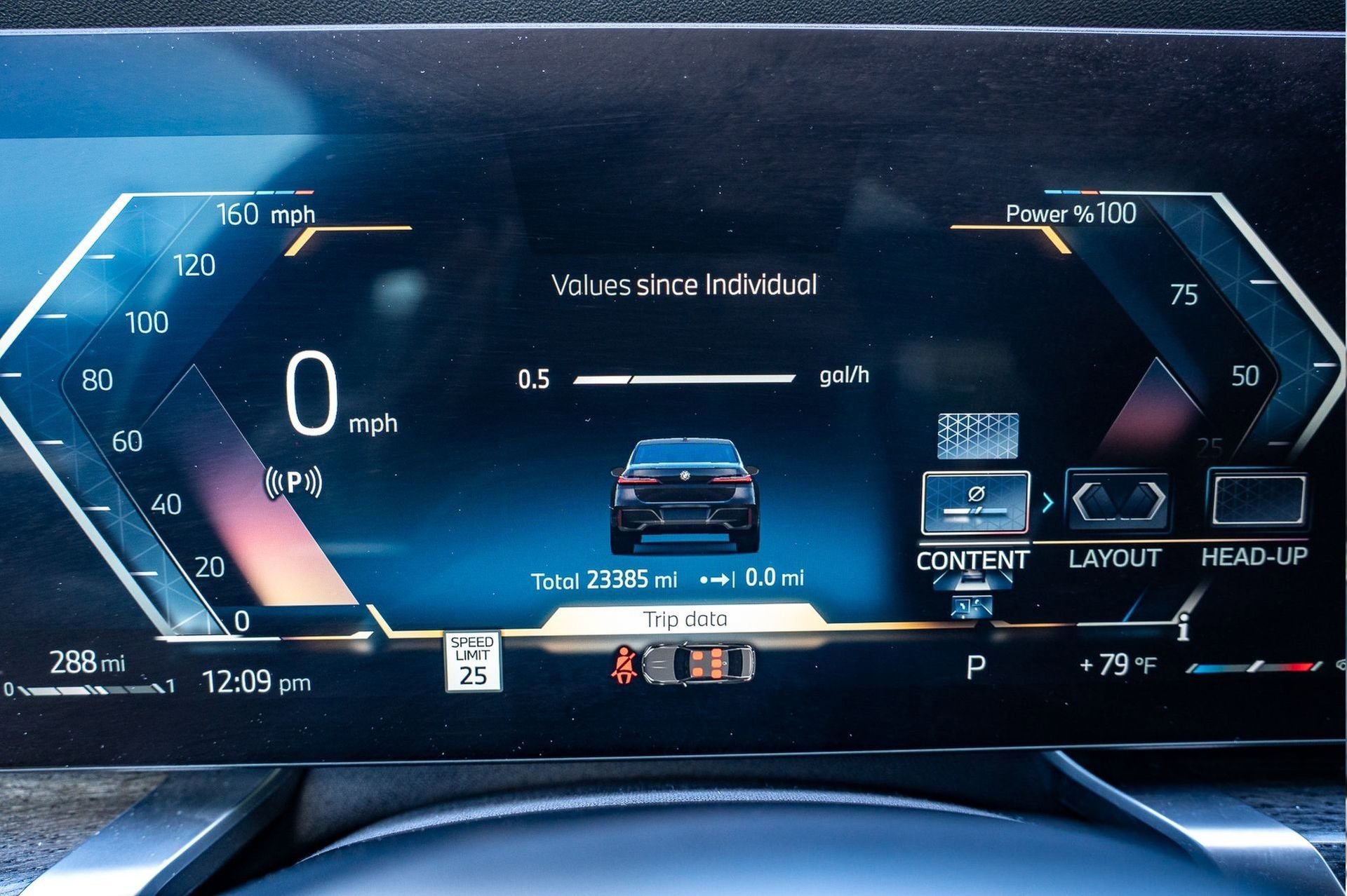 Used 2023 BMW 740i w/ Executive Package image 35