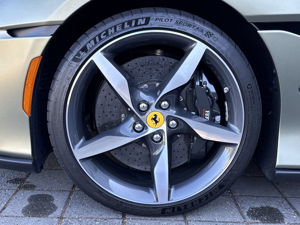Certified 2023 Ferrari Portofino M RWD image 10