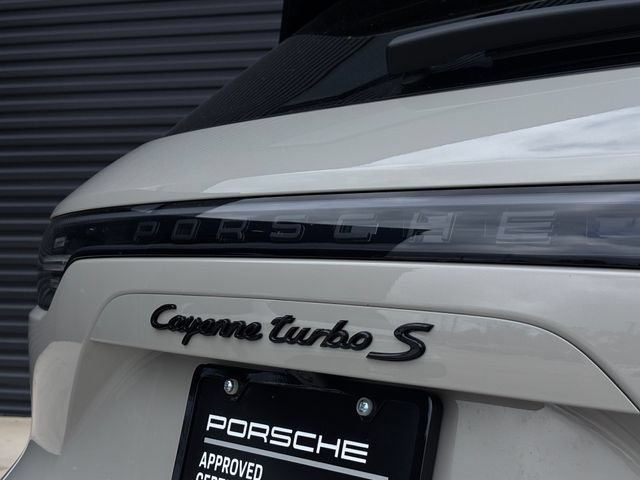 Certified 2022 Porsche Cayenne Turbo S AWD/4WD image 30