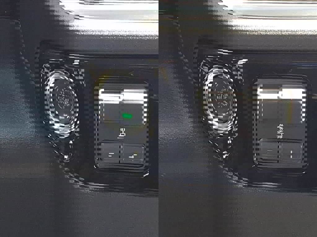 New 2026 Chevrolet Silverado 1500 LT w/ Texas Edition Plus image 10