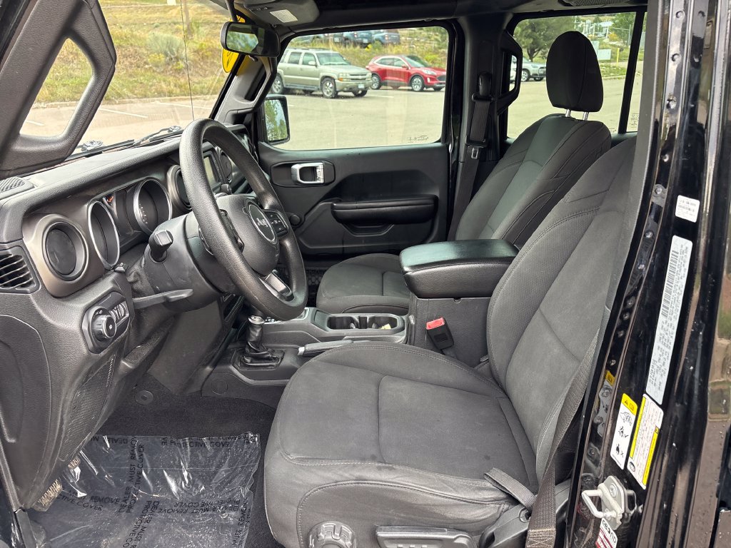 Used 2018 Jeep Wrangler Unlimited Sport AWD/4WD image 10