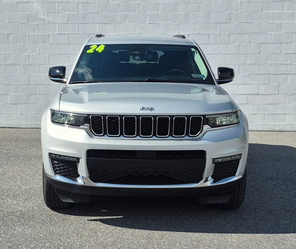 Used 2024 Jeep Grand Cherokee L Limited AWD/4WD image 52
