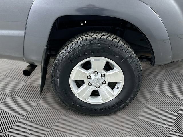 Used 2015 Toyota Tacoma 4x4 Double Cab w/ TRD Sport Package image 29