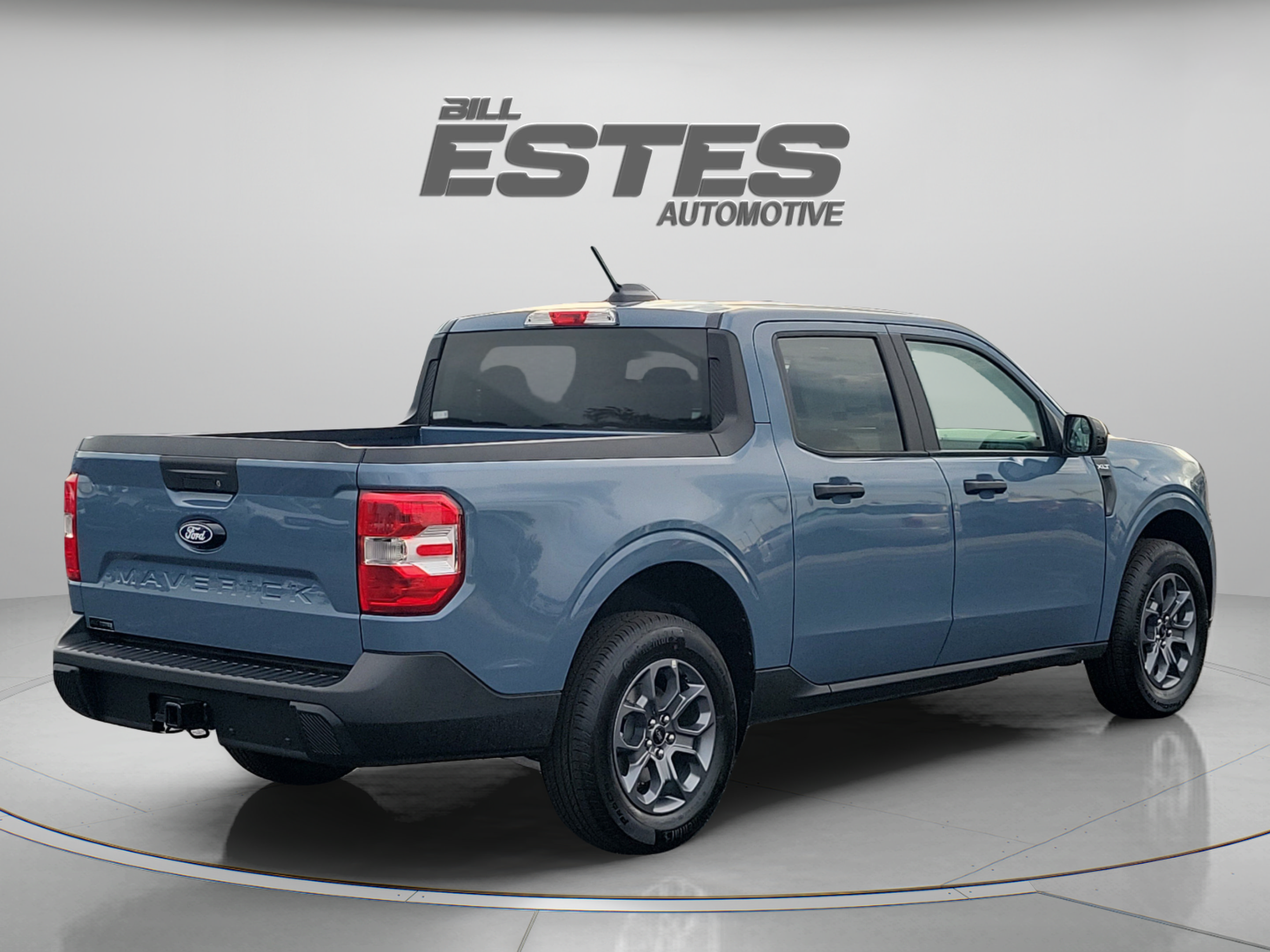 New 2026 Ford Maverick XLT w/ Equipment Group 301A AWD/4WD image 4