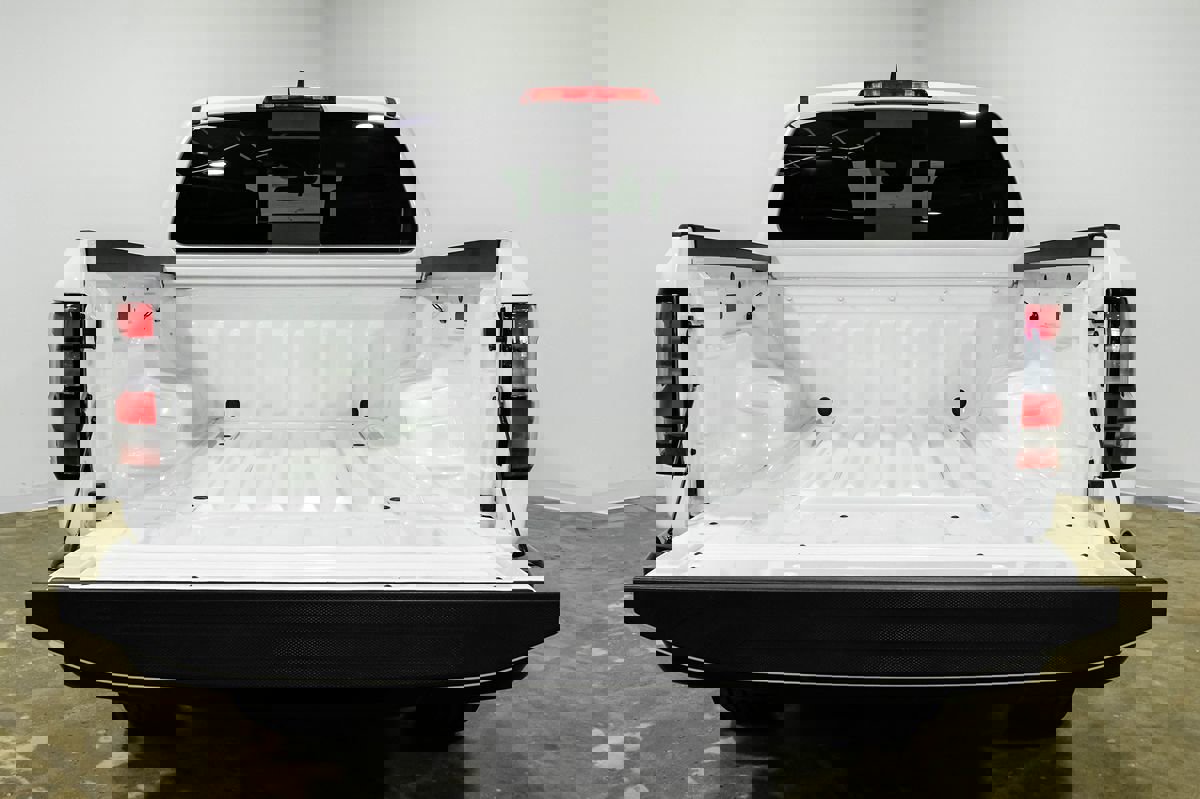 Used 2025 Nissan Frontier S image 45