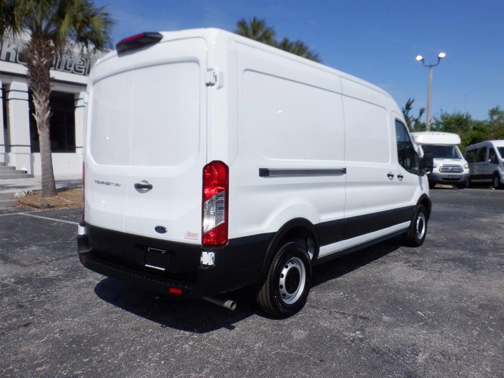Used 2023 Ford Transit 250 Medium Roof RWD image 10