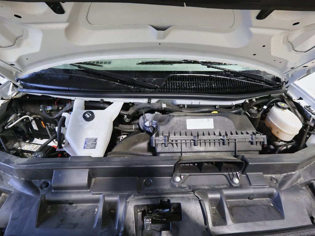 Certified 2024 GMC Savana 2500 w/ Driver Convenience Package image 25