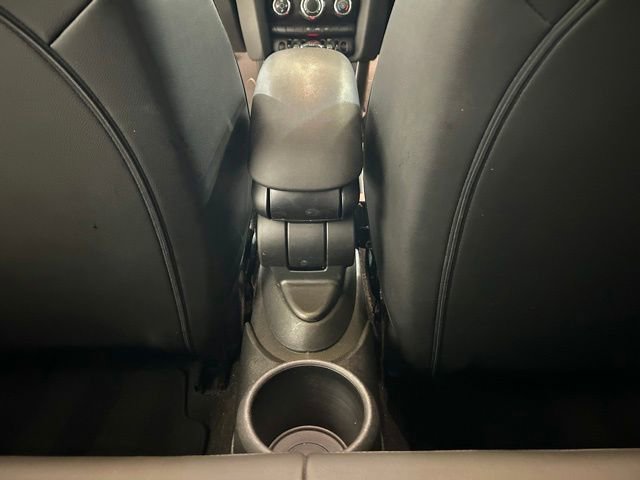 Used 2022 MINI Cooper 4-Door Hardtop FWD image 17