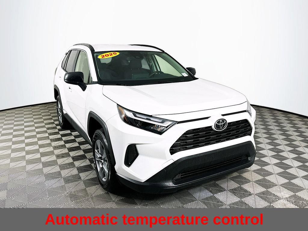 Used 2025 Toyota RAV4 LE image 4