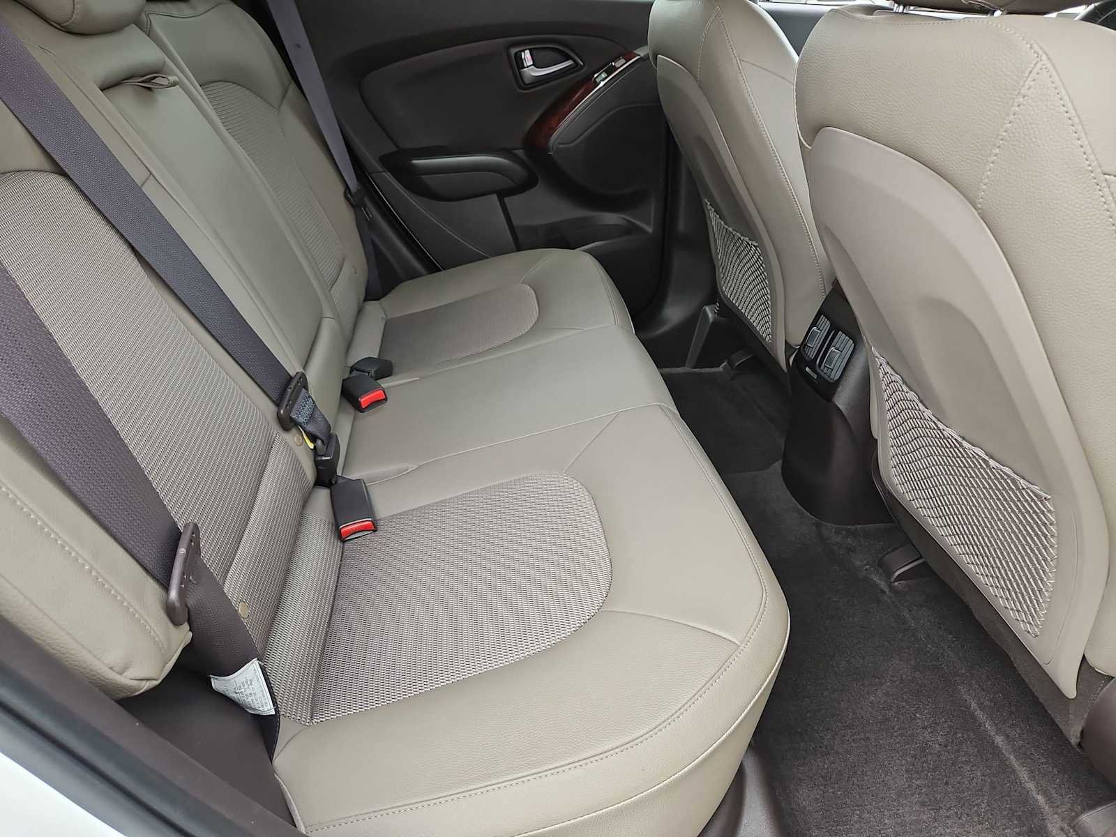 Used 2014 Hyundai Tucson SE image 21