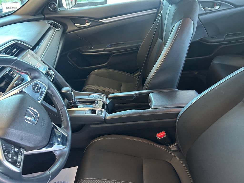 Used 2019 Honda Civic Sport image 17