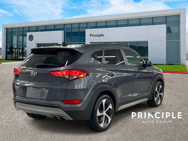Used 2018 Hyundai Tucson Value w/ Cargo Package image 4