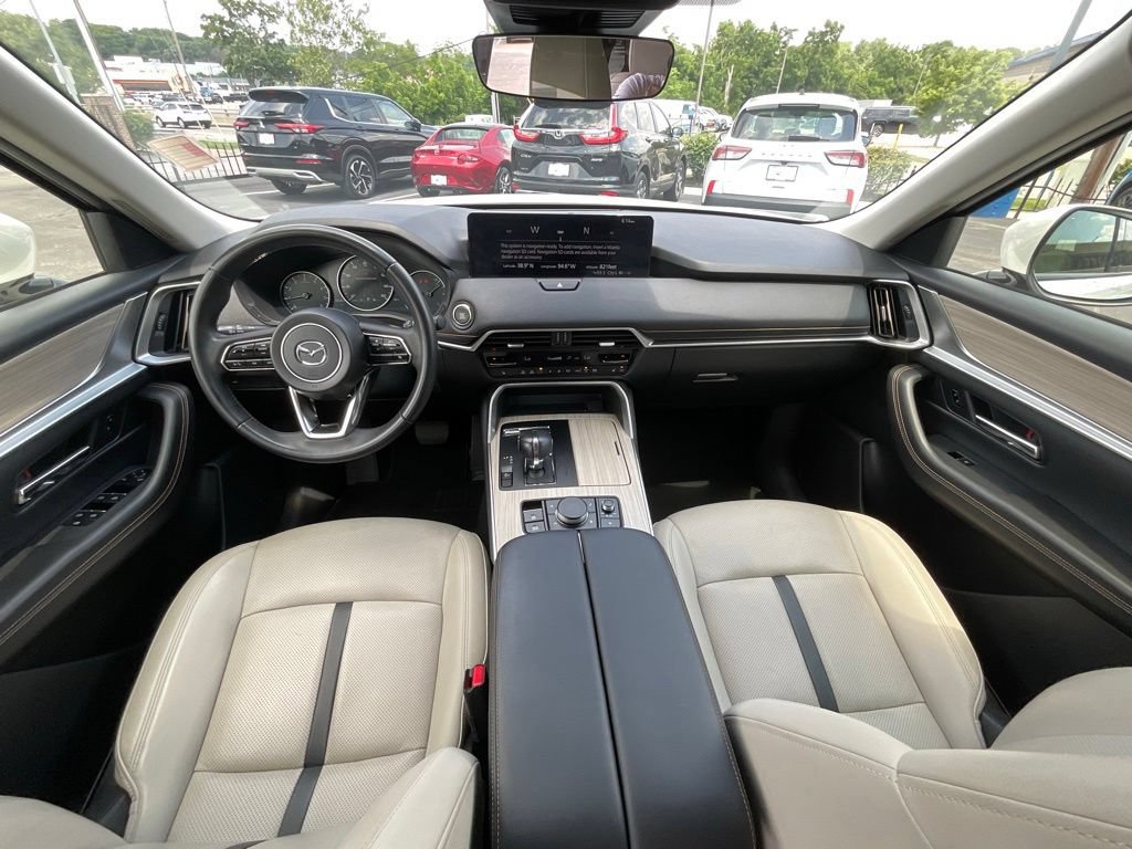 Used 2025 MAZDA CX-90 3.3 Turbo w/ Preferred Package AWD/4WD image 9