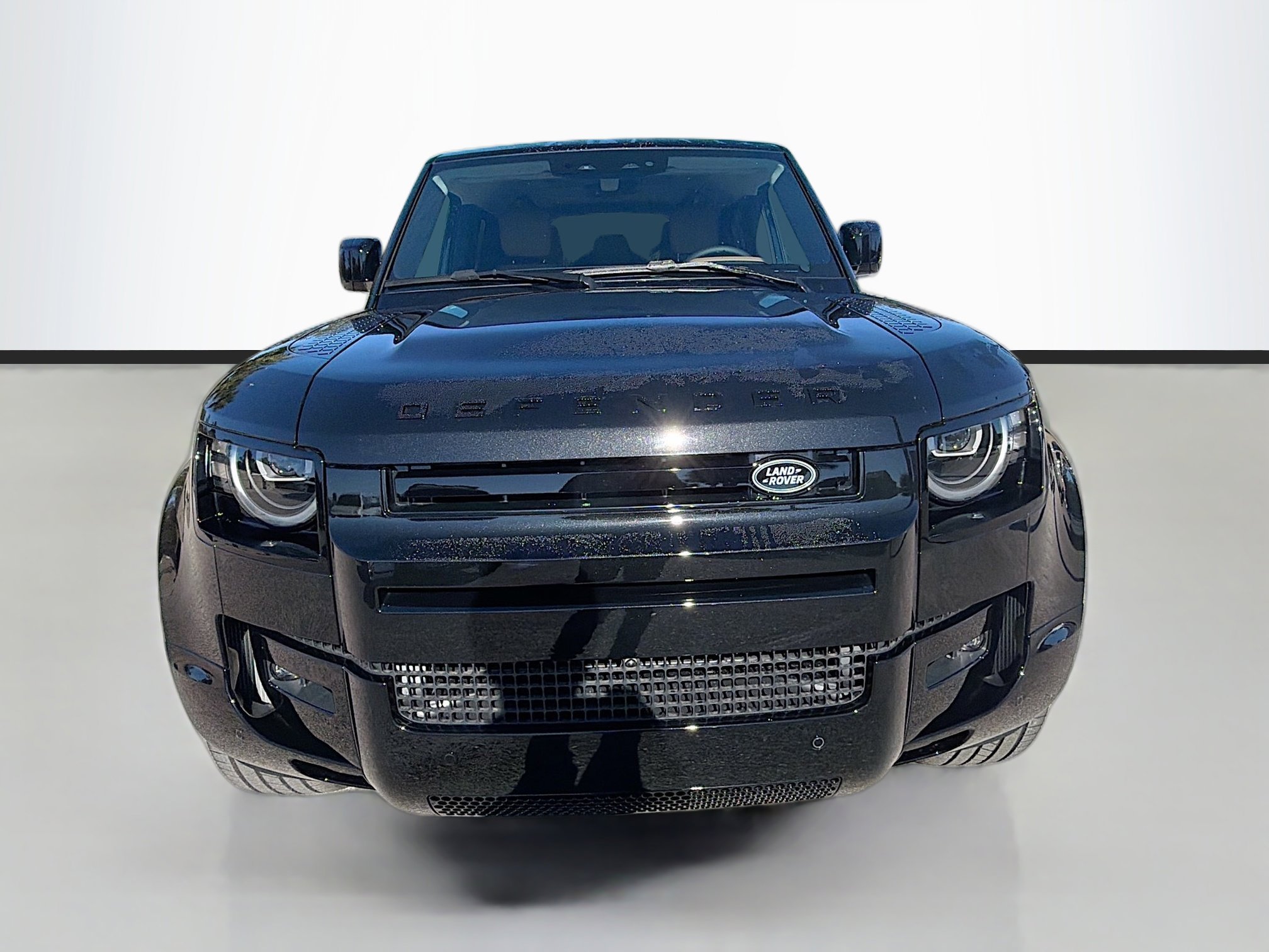 New 2026 Land Rover Defender 110 X-Dynamic SE image 8