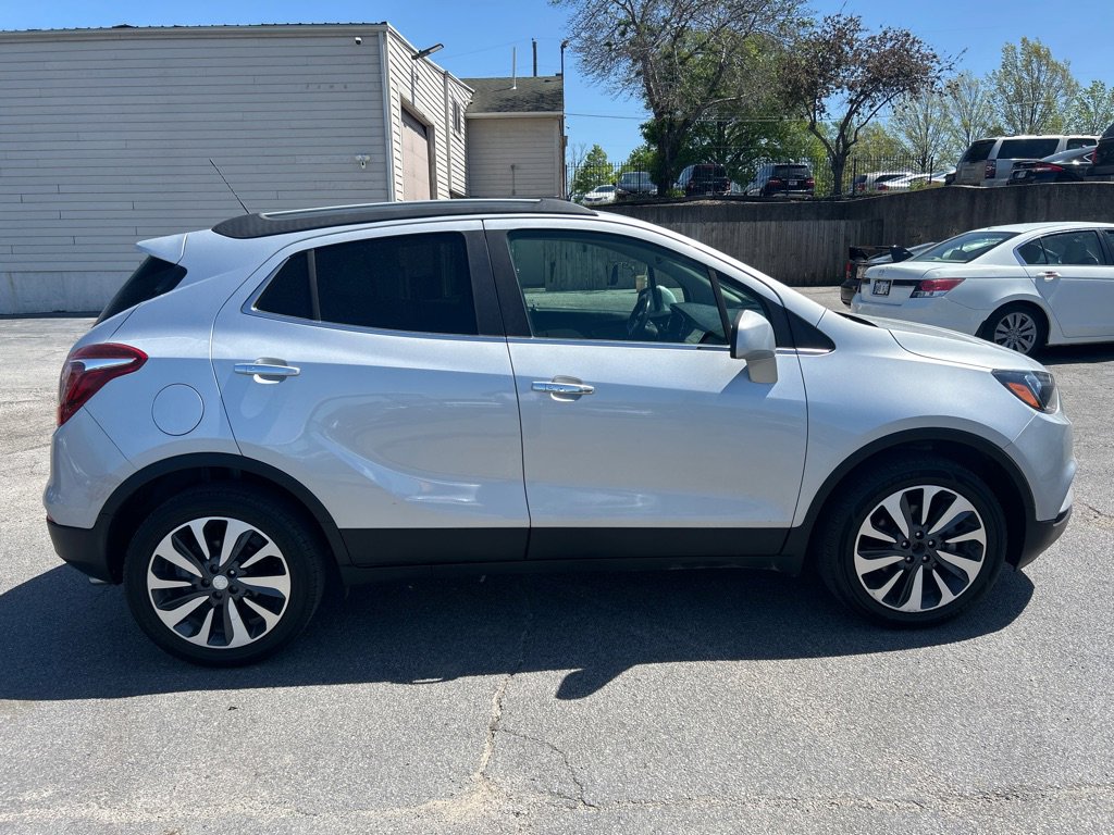 Used 2021 Buick Encore Preferred FWD image 5