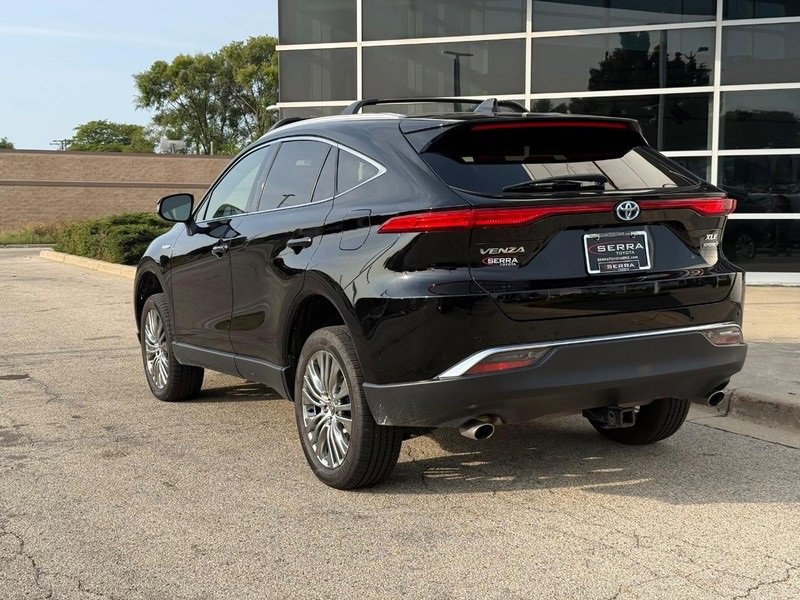 Used 2021 Toyota Venza XLE w/ Softex Package image 5