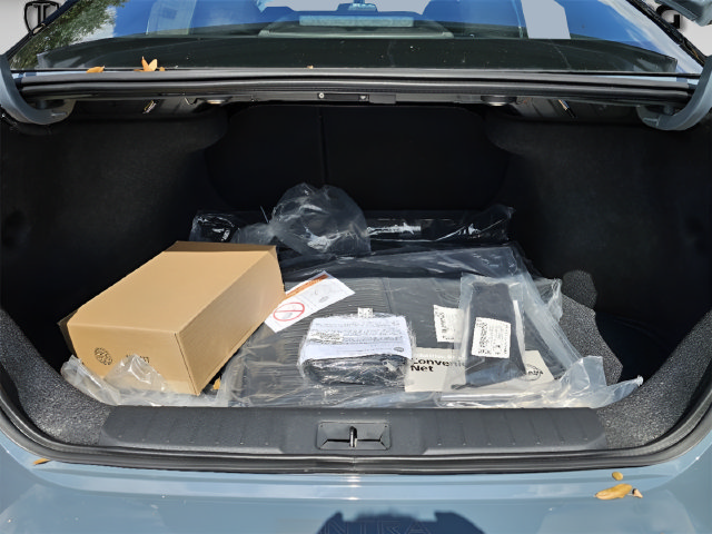 Certified 2025 Nissan Sentra SR FWD image 21