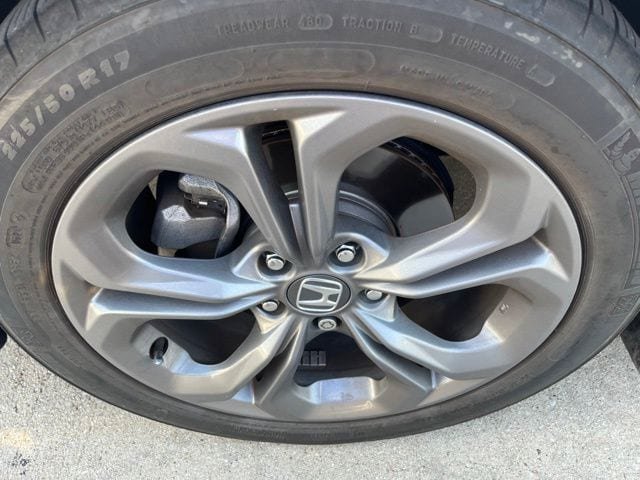 Used 2024 Honda Accord EX image 12