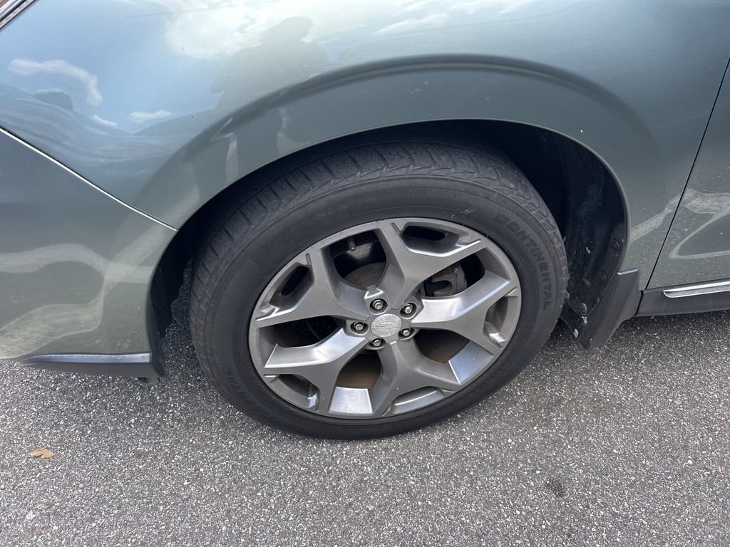 Used 2015 Subaru Forester 2.5i Touring w/ Eyesight & Navigation System AWD/4WD image 10