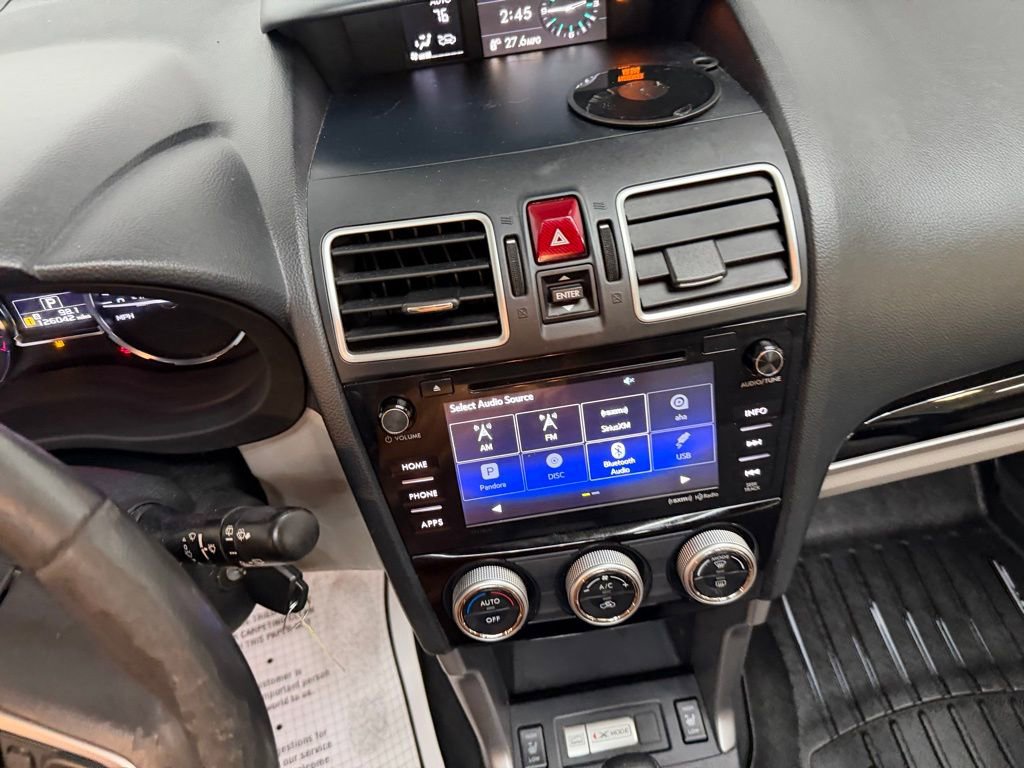Used 2017 Subaru Forester 2.5i Limited image 31
