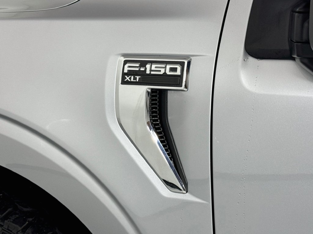 Used 2021 Ford F150 XLT w/ Equipment Group 301A Mid AWD/4WD image 11