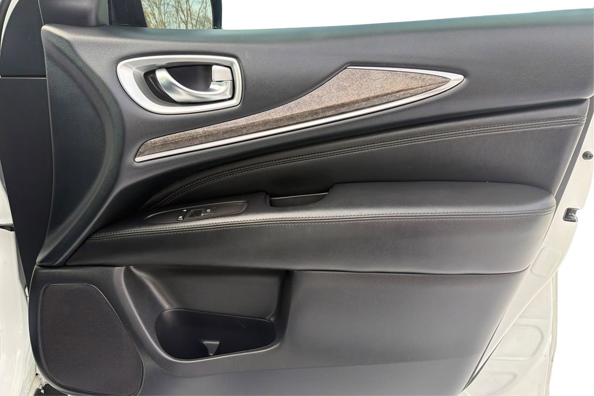 Used 2015 INFINITI QX60 Base image 23